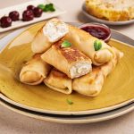 МЛИНЦІ З СОЛОДКИМ СИРОМ